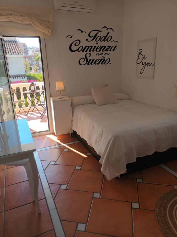 Habitaciones En Casa Centrica Con Piscina 阿尔姆尼卡 外观 照片