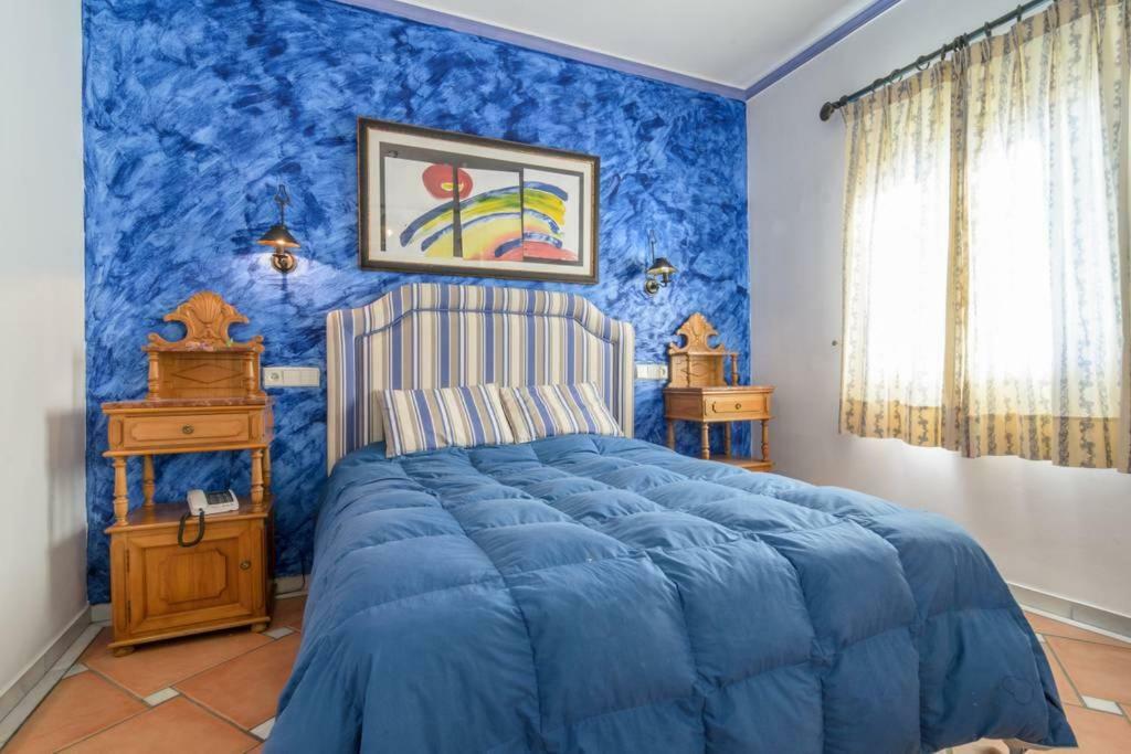 Habitaciones En Casa Centrica Con Piscina 阿尔姆尼卡 外观 照片