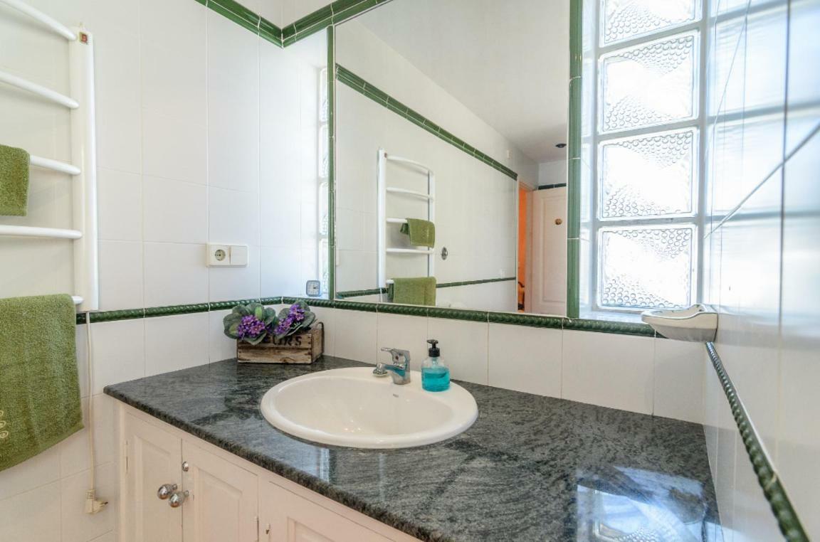 Habitaciones En Casa Centrica Con Piscina 阿尔姆尼卡 外观 照片